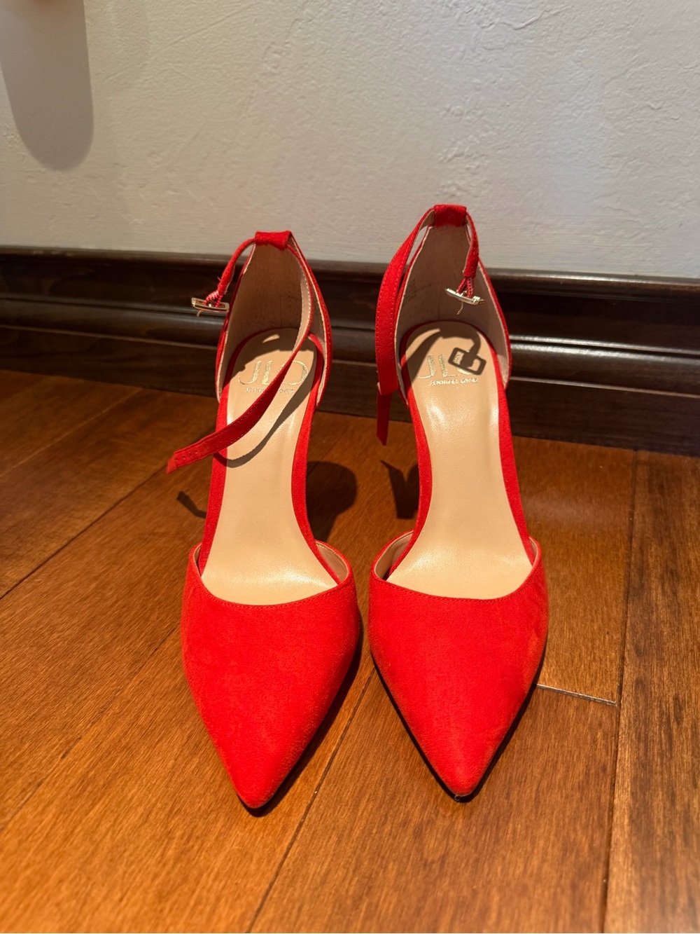 Jennifer Lopez Red Pointed-Toe Ankle-Strap Pumps